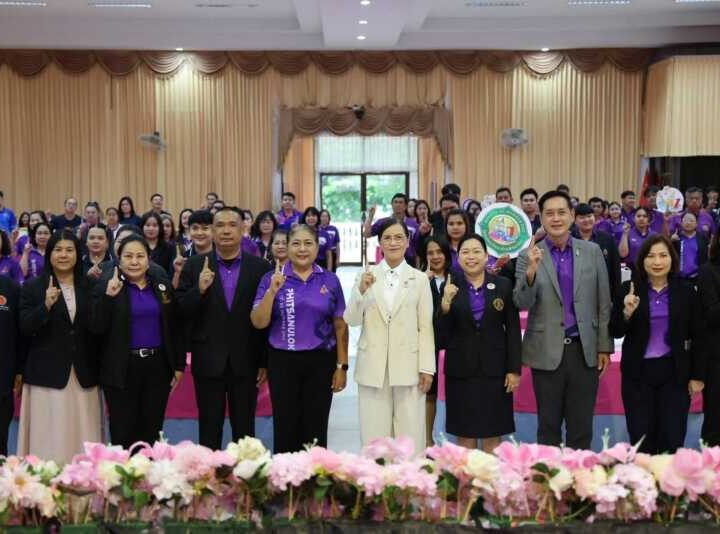 พิษณุโลก อบจ.พิษณุโลก ร่วมงานมหกรรมรวมพล TO BE NUMBER ONE ในสถานศึกษา จังหวัดพิษณุโลก ประจำปี พ.ศ.2569