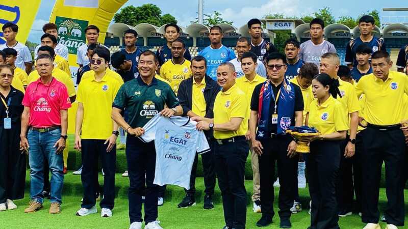 ราชนาวีเปิดตัวนักเตะสู้ศึกไทยลีก 3 ตั้งเป้าเลื่อนชั้นสู่ไทยลีก 2