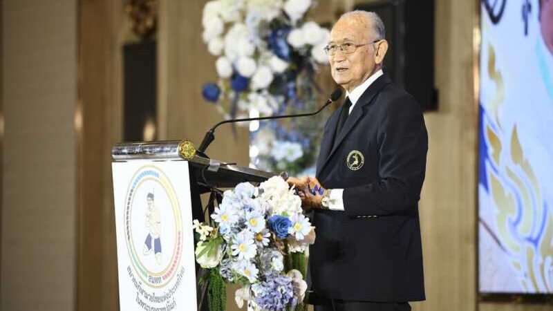 ส.กีฬามวยไทย รีแบรนด์ครั้งใหญ่ ดึง ‘พล.ต.พัชร รัตตกุล’ นั่ง ปธ.คณะทำงานขับเคลื่อน หวังทุกองค์กรมวยร่วมมือทำงาน ไม่ขัดแย้งกัน