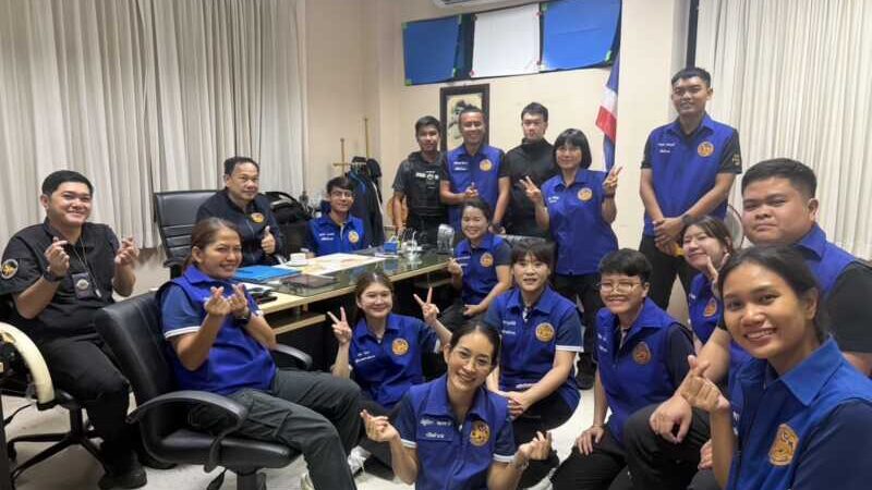 ฝ่ายปกครองกำแพงเพชร เปิดปฏิบัติการ “ทัวร์ยุโรป” บุกทลายผับเถื่อนใจกลางเมือง พบนักเที่ยวมั่วสุม-ซุกยาเคเกลื่อนร้าน