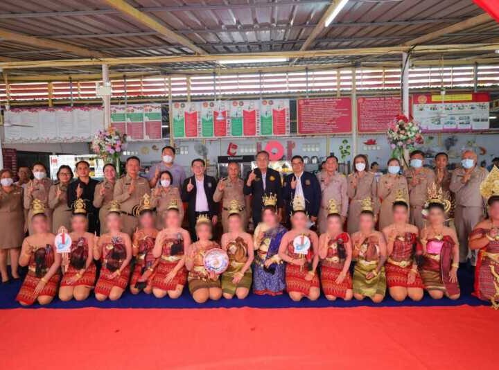 โฆษกกระทรวงแรงงานลงพื้นที่เรือนจำร้อยเอ็ด ติดตามโครงการฝึกอาชีพผู้ต้องขัง ชูทักษะสร้างงาน สร้างรายได้ ก่อนคืนสู่สังคม