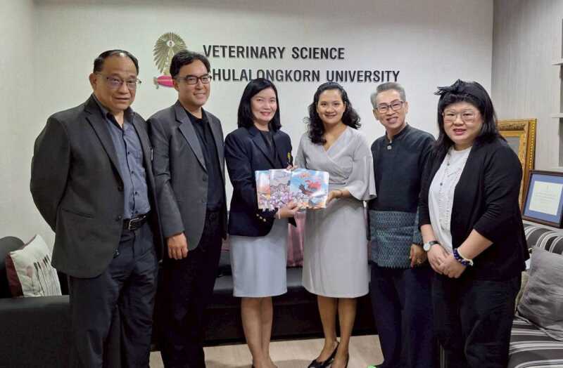 ชมรมผู้รับพระราชทานทุนมูลนิธิอานันทมหิดล จัดทำหนังสือนิทาน “หัวขวานลดไฟ ไร้ฝุ่น PM2.5”