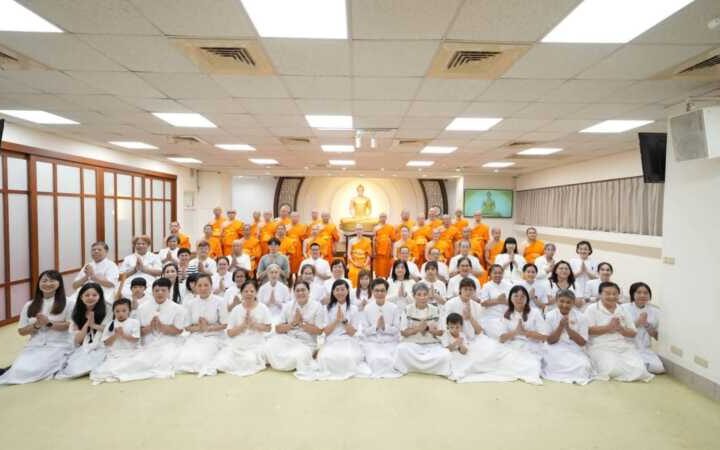 ปทุมธานี – ศรัทธาไร้พรมแดน ธรรมทายาทชาวไต้หวัน รุ่นที่ 15 บวช 15 รูป ที่วัดพระธรรมกายไทเป