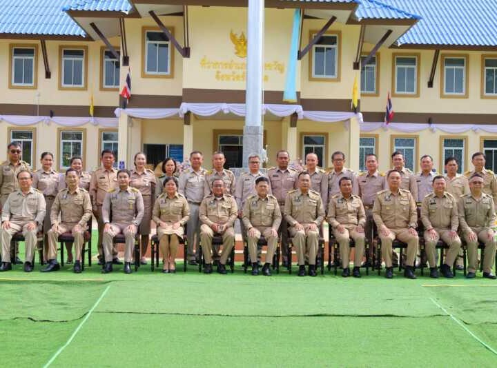 ร้อยเอ็ด อธิบดีกรมการปกครอง เปิดที่ว่าการอำเภอเชียงขวัญหลังใหม่ ยกระดับบริการประชาชน One Stop Service