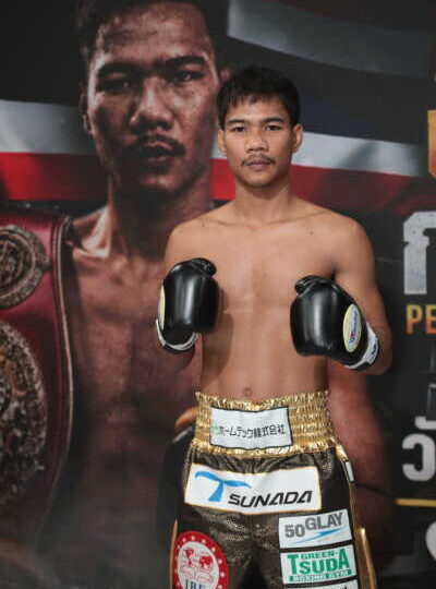 “เพชรโกศล” รับรางวัลนักมวยสากลอาชีพดีเด่น จาก กกท.