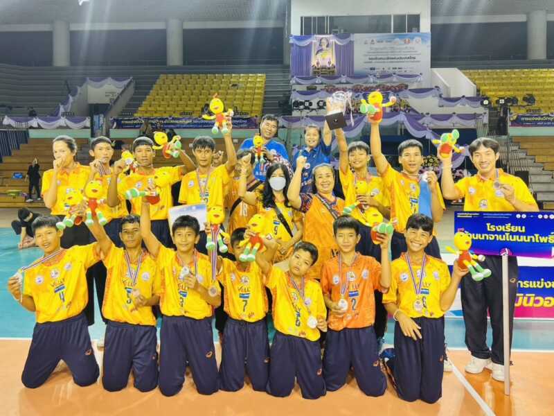 ​หัวใจไม่เคยยอมแพ้! “โรงเรียนนาจานโนนนาโพธิ์” ตั้งเป้าเข้ารอบประเทศศึกลูกยาง PMYC