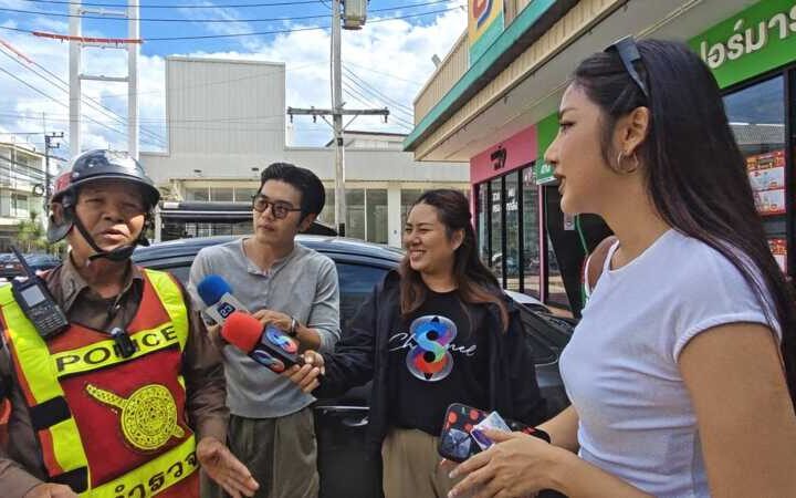 ปทุมธานี – อาสาจราจรแจงปมชนแล้วหนีหันมายิ้มรับรีบไปช่วยรถเสียขอโทษสาวมาสด้าเคลียร์ใจจบสวย