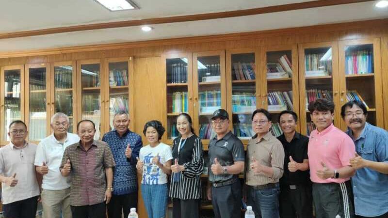 เครือข่าย เพลง ดนตรี กวีศิลป์ สกลนคร คิกออฟกรรมการชุดใหม่ ชูแนวคิด “ก้าวทันยุค(AI) ใส่ใจทุกศาสตร์ศิลป์” มุ่งเชื่อมโยงมรดกท้องถิ่นสู่สากล
