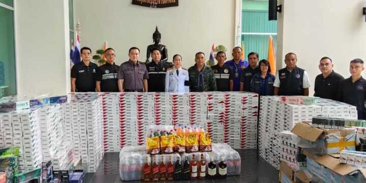 ประจวบคีรีขันธ์ – เปิดปฏิบัติการพิทักษ์คีรีขันธ์ สนธิกำลังสกัดสินค้าเถื่อน ยึดของกลางทะลุ 37 ล้านบาท