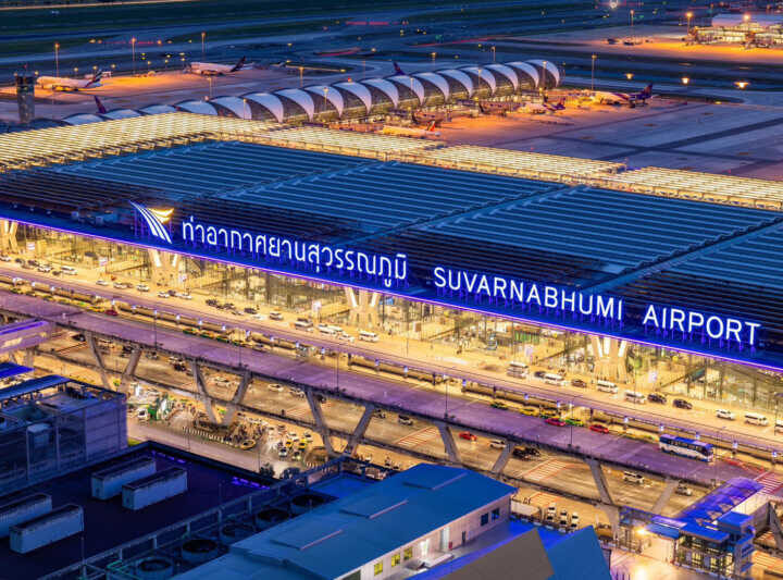 สุวรรณภูมิฉลอง 20 ปี เร่งยกระดับสู่ Global Aviation Hub รองรับผู้โดยสารทะลุ 899 ล้านคน ก้าวไกล สู่อนาคต