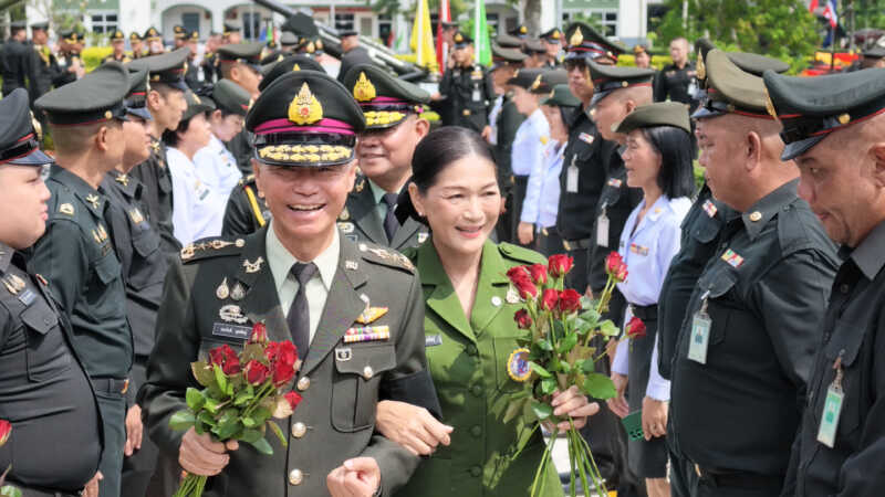 จังหวัดลพบุรี – ศูนย์การทหารปืนใหญ่ จัดพิธี รับ–ส่ง หน้าที่ ผู้บัญชาการศูนย์การทหารปืนใหญ่ ในฐานะ ราชาแห่งสนามรบ อย่างสมเกียรติ