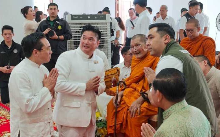 สองพิธีสำคัญแห่งศรัทธา สมเด็จพระมหาธีราจารย์–หลวงปู่ศิลา ร่วมเบิกเนตรพระศรีอริยเมตไตรยฯ อีกหนึ่งพิธีหลวงปู่ศิลาเมตตาเบิกเนตรพระพุทธรูปในสวนไม้พุทธประวัติ เสริมสิริมงคลพืชสวนโลกอุดรฯ
