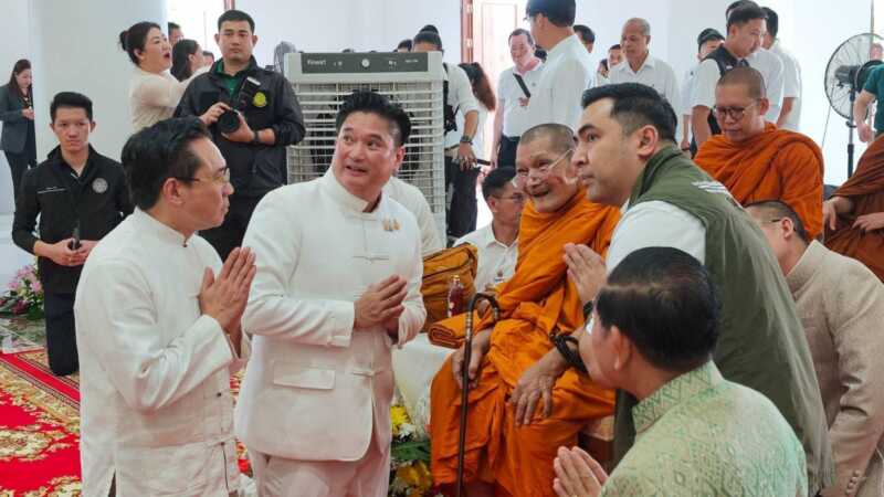 สองพิธีสำคัญแห่งศรัทธา สมเด็จพระมหาธีราจารย์–หลวงปู่ศิลา ร่วมเบิกเนตรพระศรีอริยเมตไตรยฯ อีกหนึ่งพิธีหลวงปู่ศิลาเมตตาเบิกเนตรพระพุทธรูปในสวนไม้พุทธประวัติ เสริมสิริมงคลพืชสวนโลกอุดรฯ
