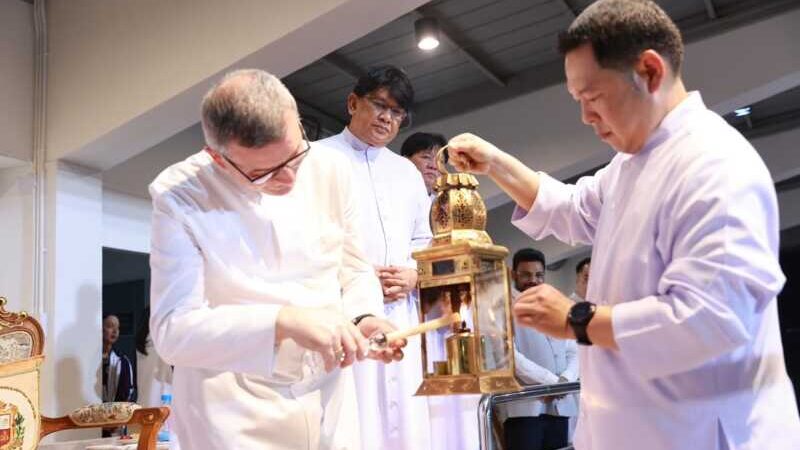 จัดยิ่งใหญ่! ”บิว ภูริพล“ ร่วมเปิดกีฬาในเครือข่ายมูลนิธิคณะเซนต์คาเบรียลครั้งที่ 17