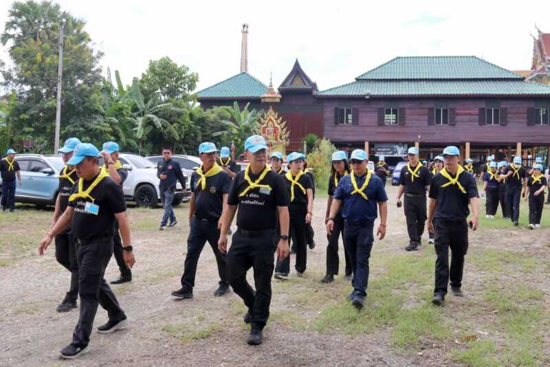 ชลบุรีรวมพลังจิตอาสา “ทำความดีด้วยหัวใจ” น้อมรำลึกในหลวง รัชกาลที่ 9 เนื่องในวันนวมินทรมหาราช